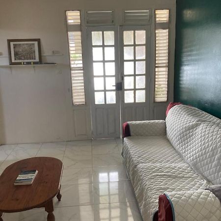 Sympathique Pied A Terre A Schoelcher Exterior foto